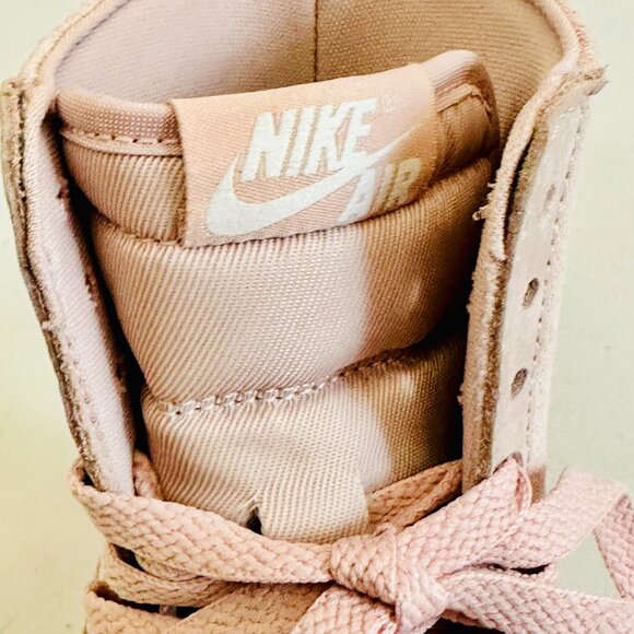 NEW NIKE AIR JORDAN 1 BROOKLYN  HIGH TOP LIGHT PINK BARBIECORE BOOTS - Picture 9 of 11
